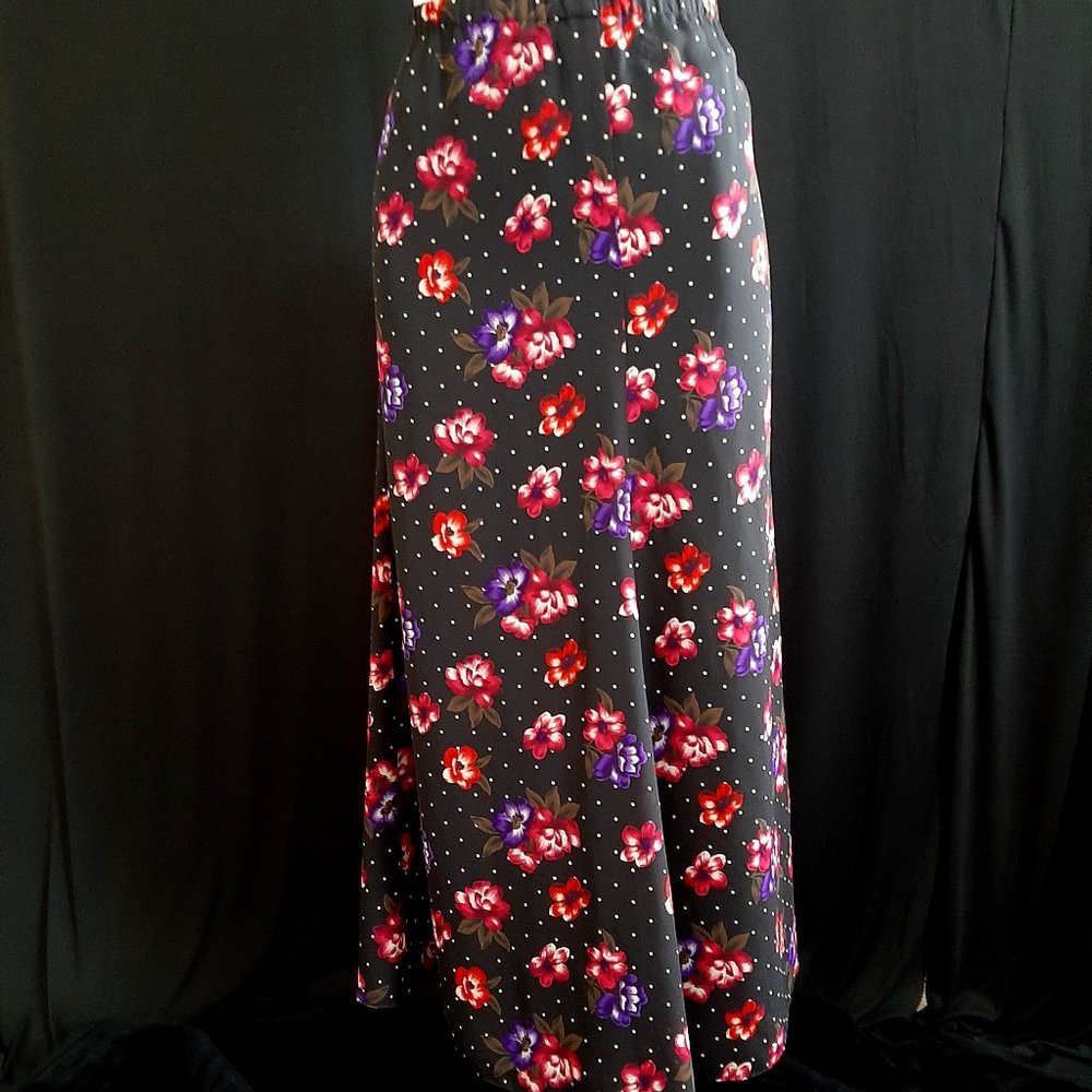 Amanda Smith Floral Maxi Skirt